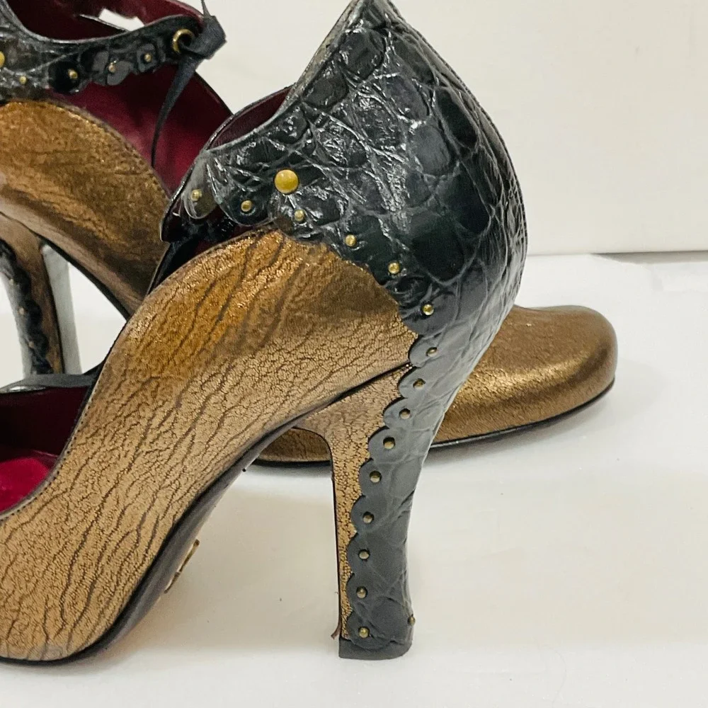 J Vincent women's shoes heels leather sole metallic bronze black studded 6.5 3.5